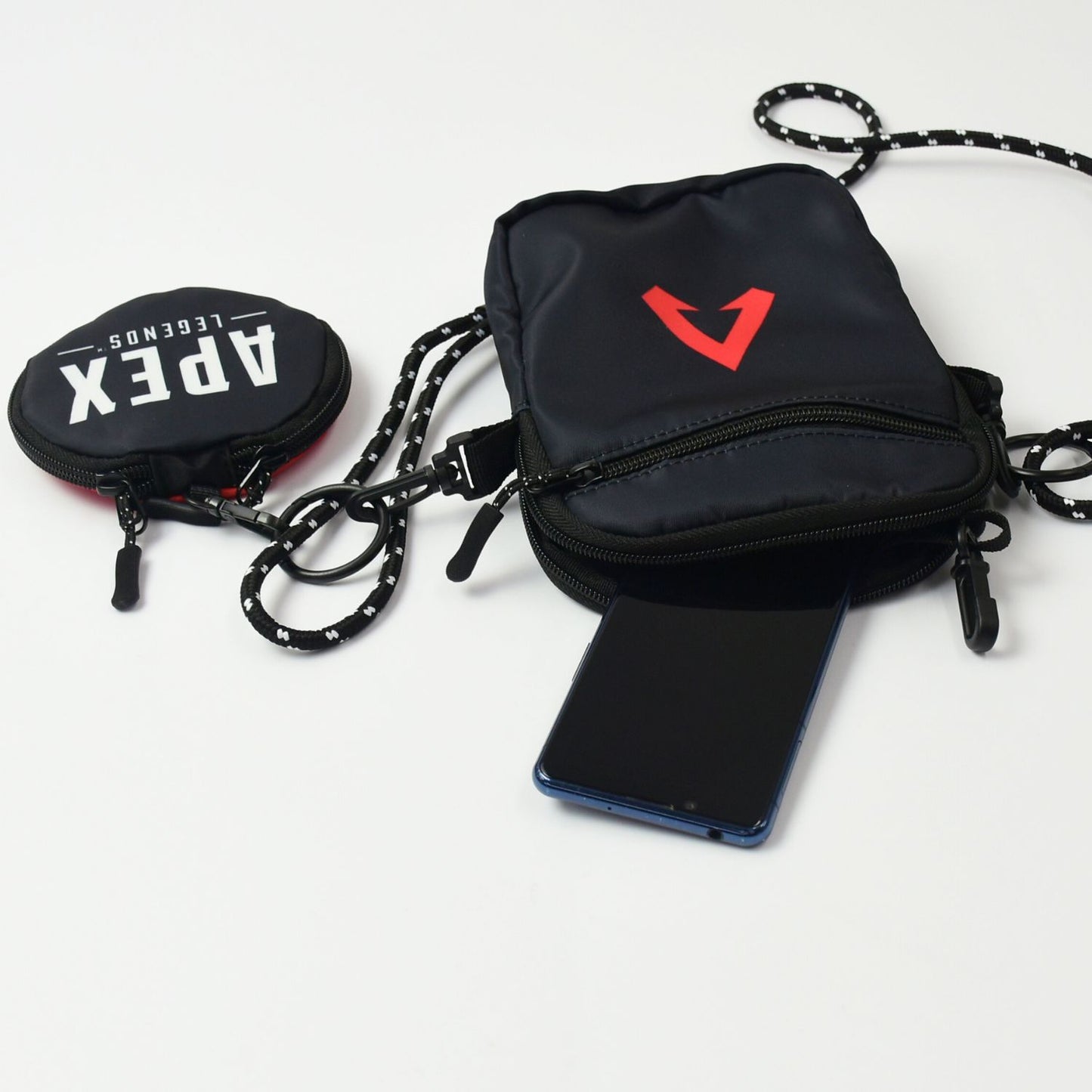 APEX LEGENDS™ Logo Shoulder Bag