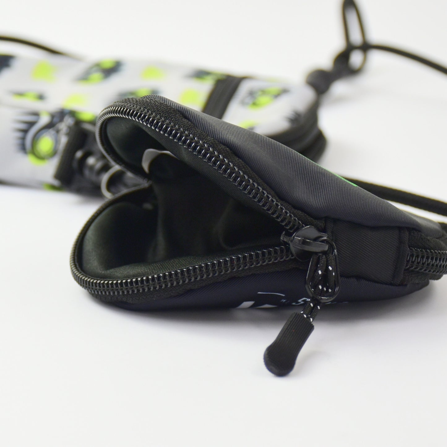 APEX LEGENDS™ Octane Shoulder Bag
