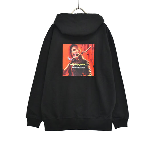Cyberpunk 2077: Temporary Freedom Key Art Pullover Hoodie