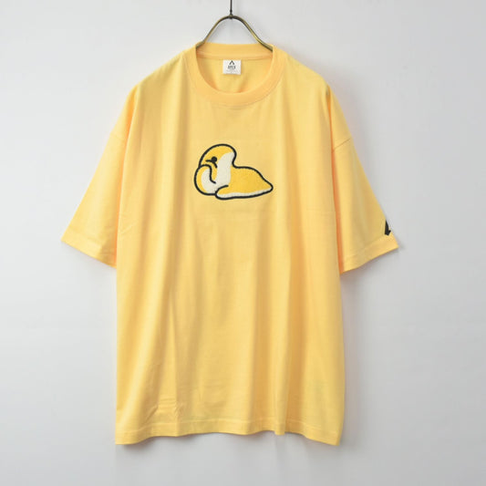 APEX LEGENDS ™ 【エーペックスレジェンズ】 うさぎメン サガラ刺繍 Tシャツ ゆったりサイズ
