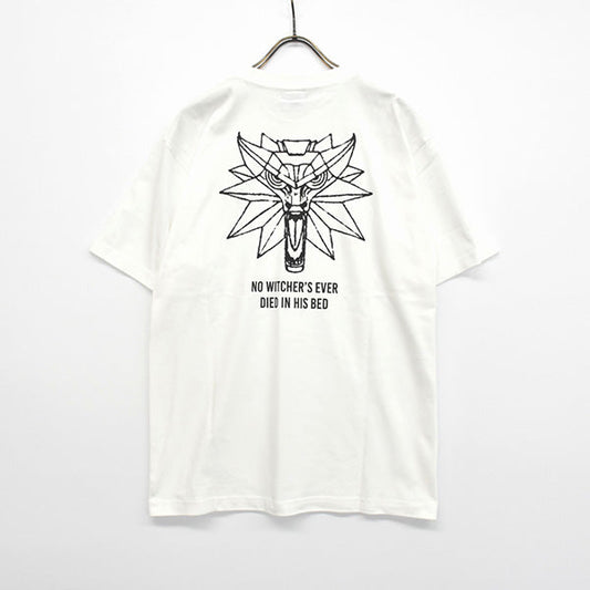 The Witcher 3 T-shirt (Wolf Medallion)