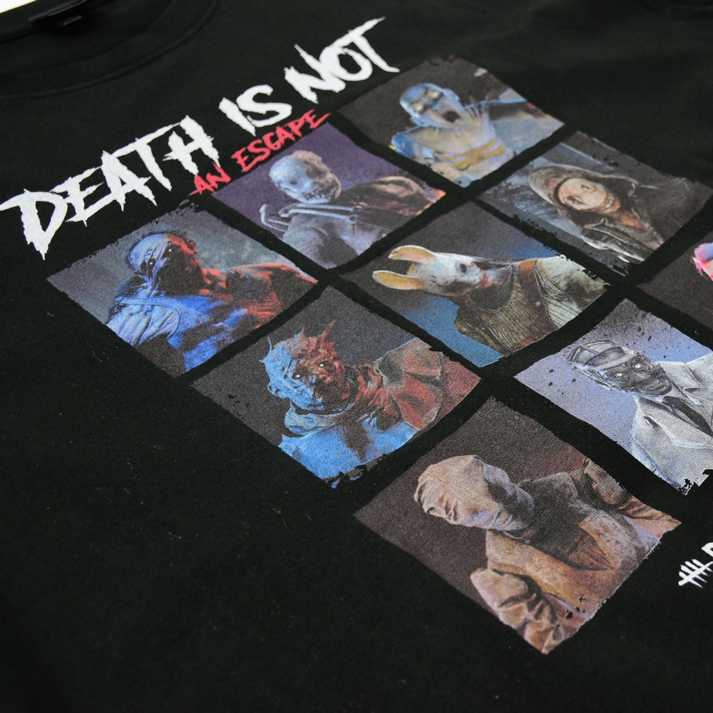 DEAD BY DAYLIGHT【デッドバイデイライト】 DEATH IS NOT AN ESCAPE Tシャツ