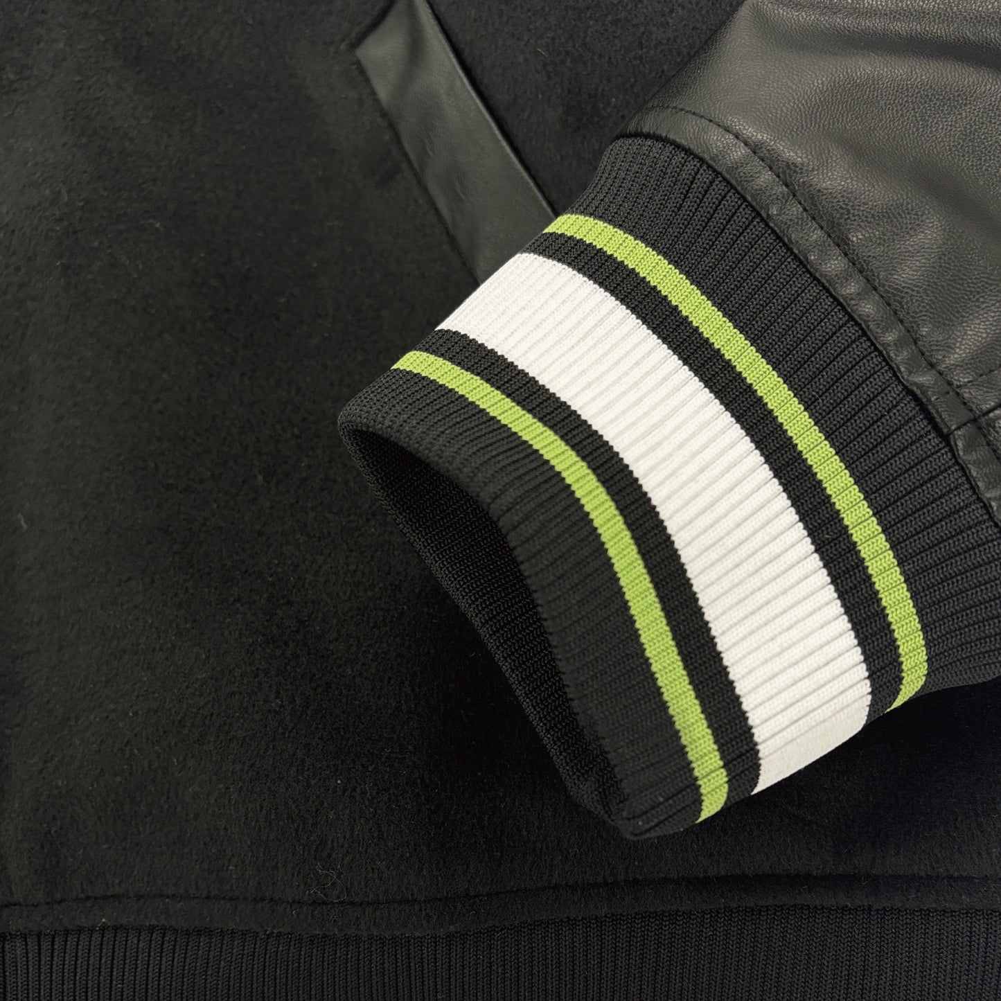 【予約販売2月上旬発送分】APEX LEGENDS ™ 【エーペックスレジェンズ】 スタジャン