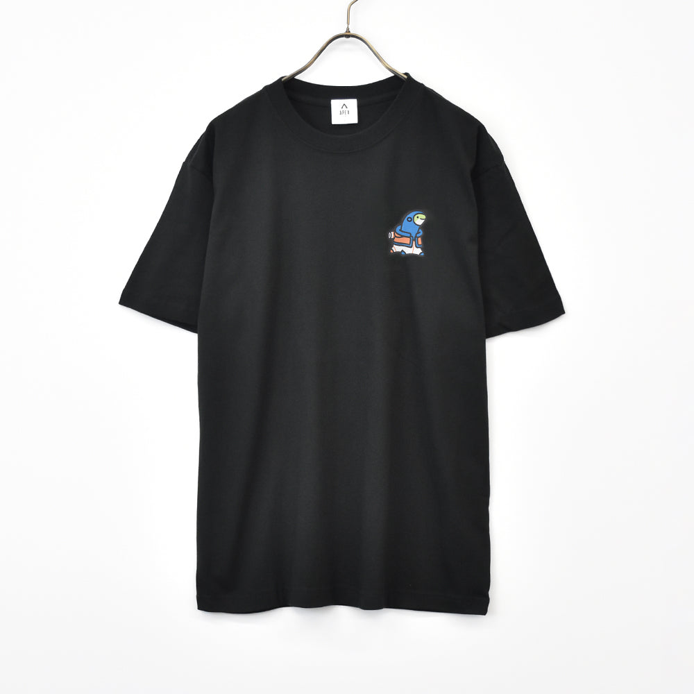 APEX LEGENDS ™ 【エーペックスレジェンズ】 うさぎメン ネッシー＆ワットソン Tシャツ