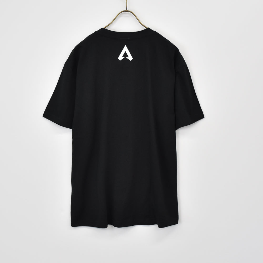 APEX LEGENDS ™ 【エーペックスレジェンズ】うさぎメン ワットソンネッシーTシャツ