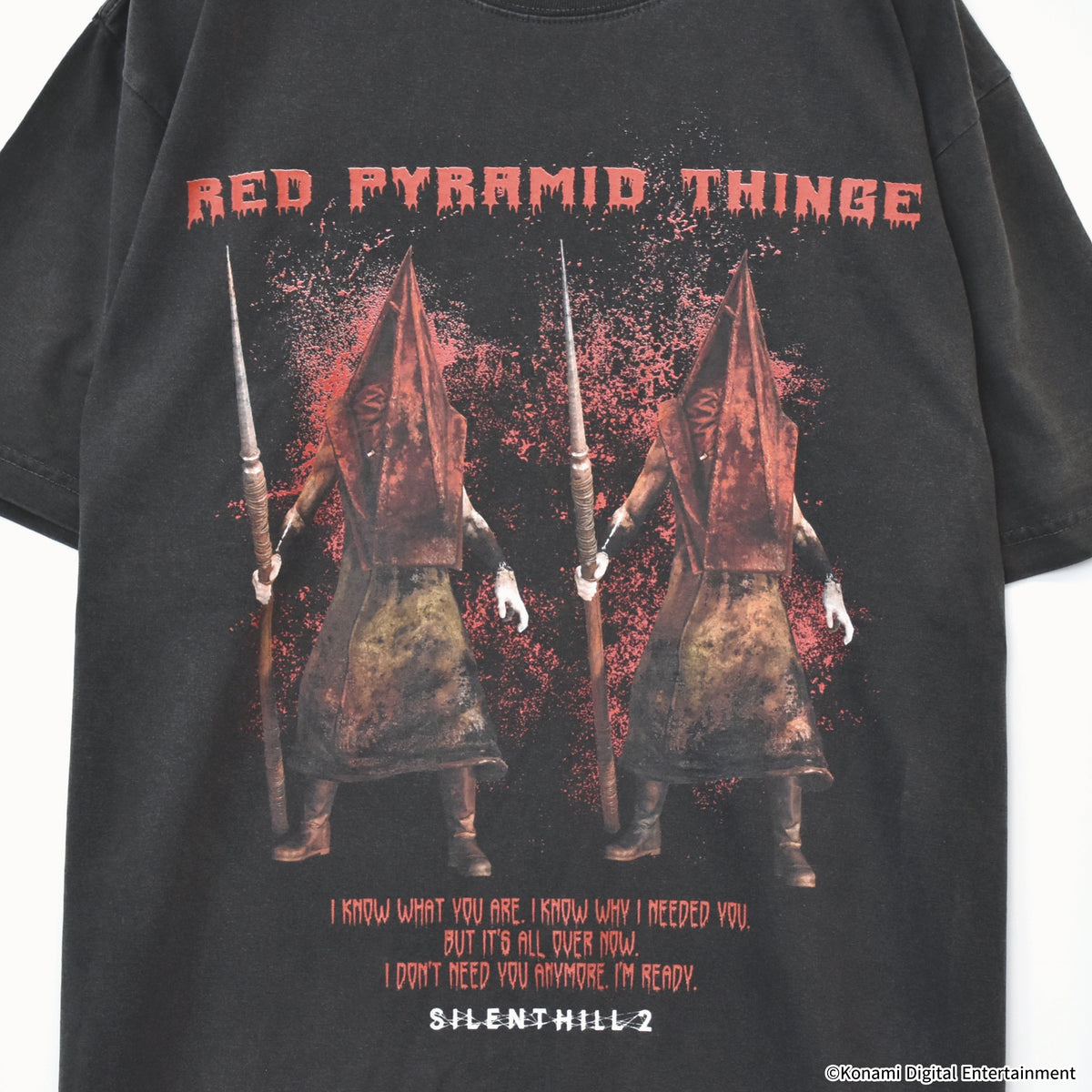 【11月末より順次発送】 SILENT HILL 2【サイレントヒル２】Twin レッドピラミッドシング ヴィンテージ調Tシャツ