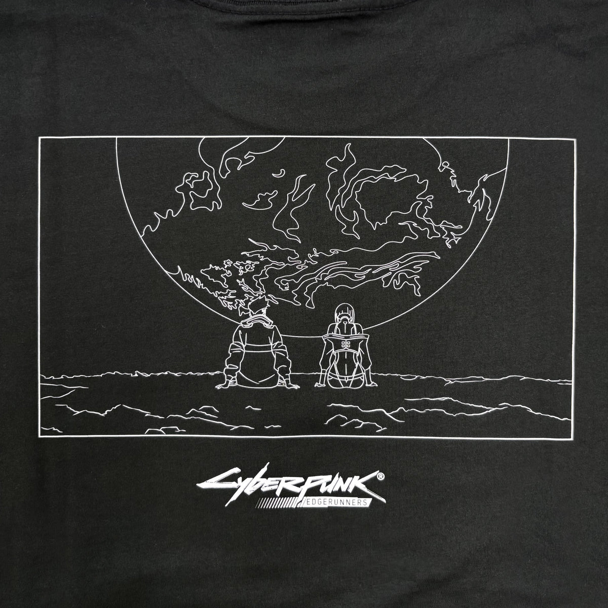 【11月末より順次発送】 Cyberpunk: Edgerunners【サイバーパンク: エッジランナーズ】 シルエット ムーン Tシャツ (ブラック)