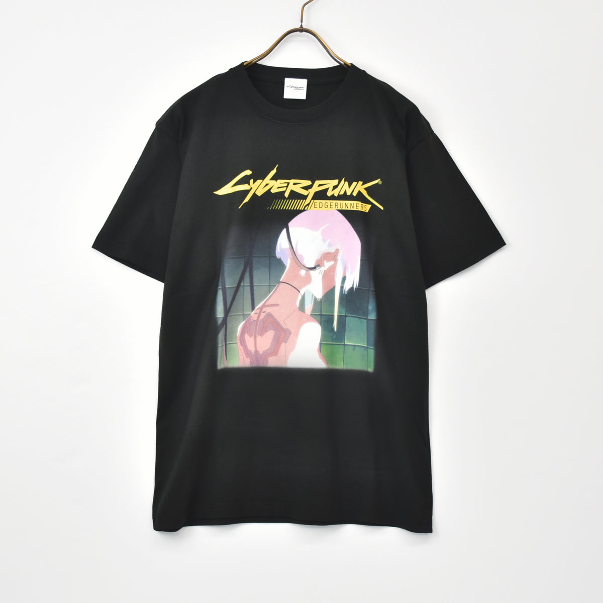 【11月末より順次発送】 Cyberpunk: Edgerunners【サイバーパンク: エッジランナーズ】 後ろ姿ルーシー  Tシャツ