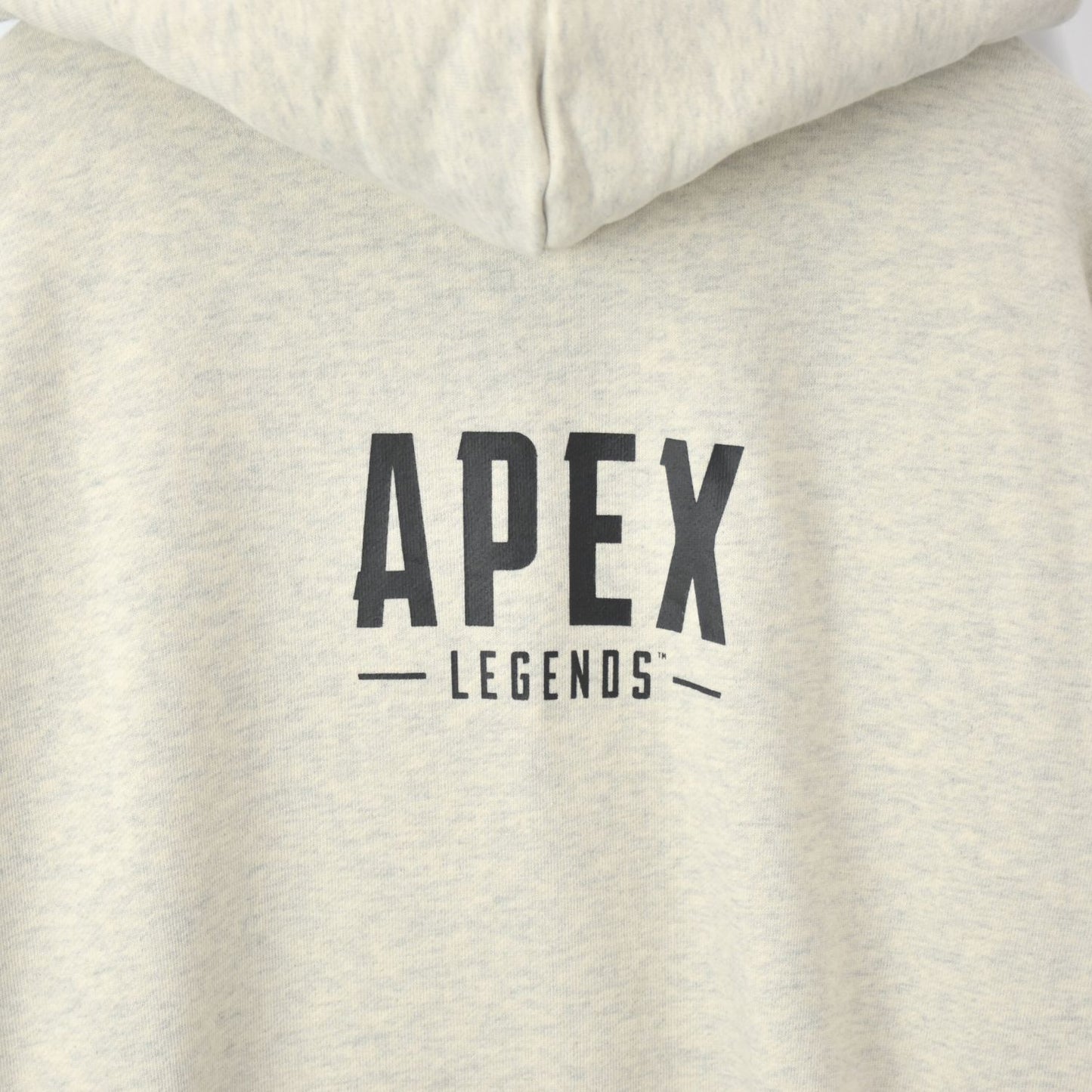 APEX LEGENDS ™ 【エーペックスレジェンズ】 うさぎメン ネッシープルパーカー ゆったりサイズ